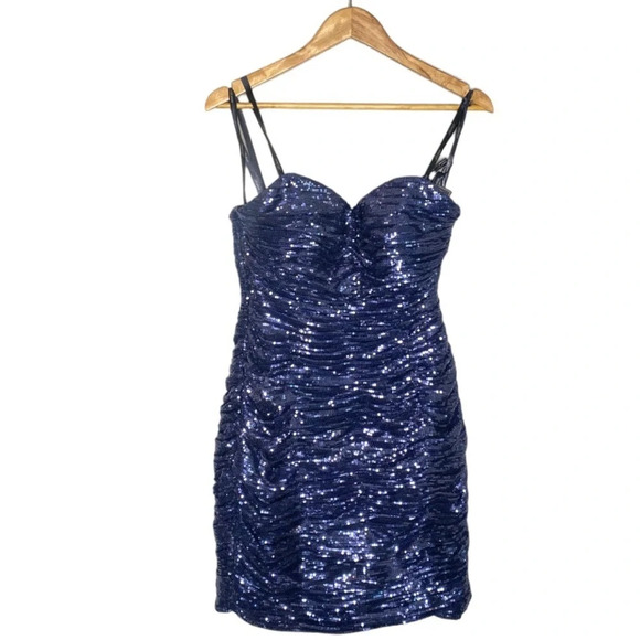 ✨NWT La Femme Slate Blue Sequin Strapless Cocktail Party Mini Dress Size 4 - Picture 3 of 12